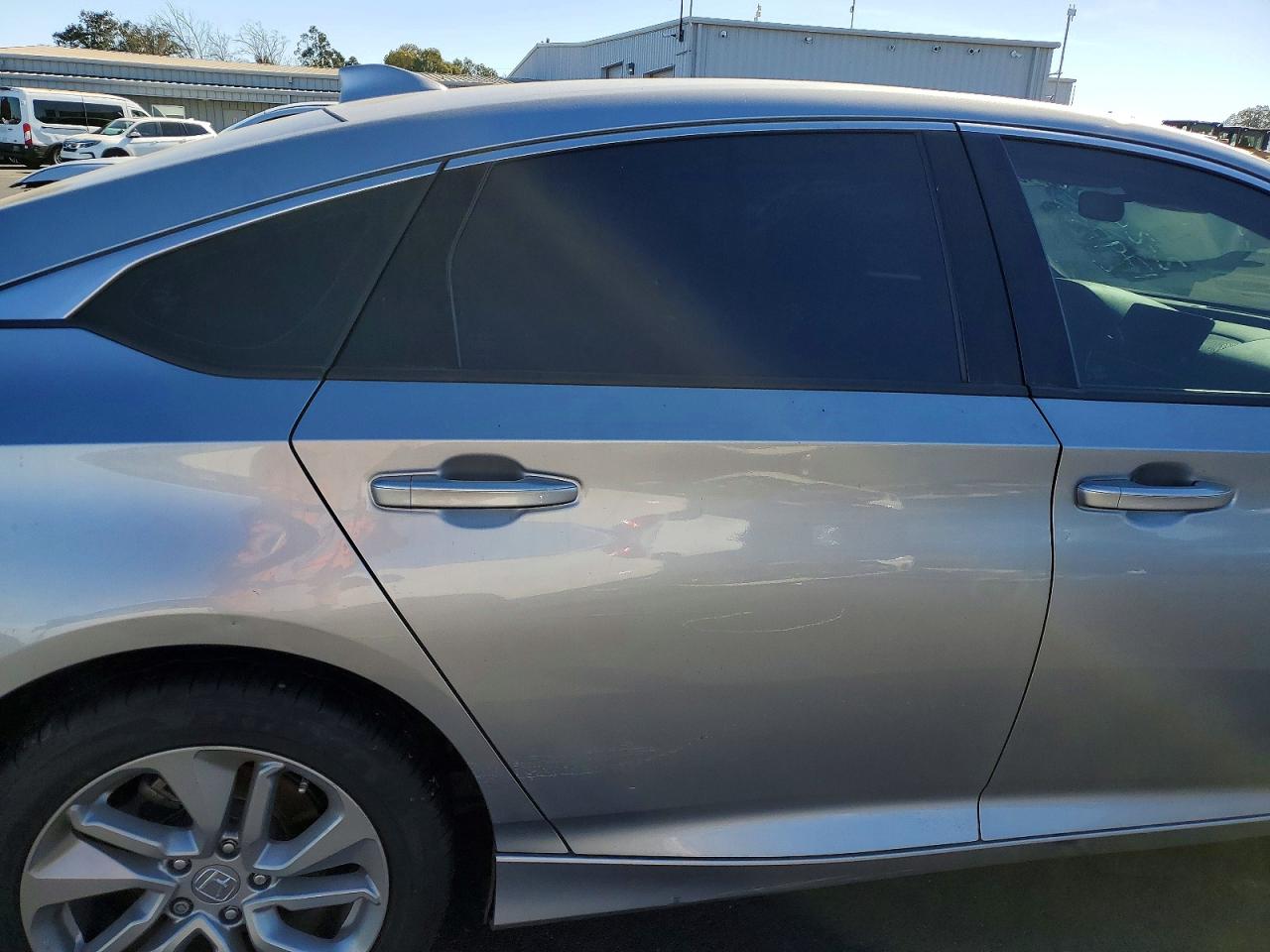 2020 HONDA ACCORD LX photo 19