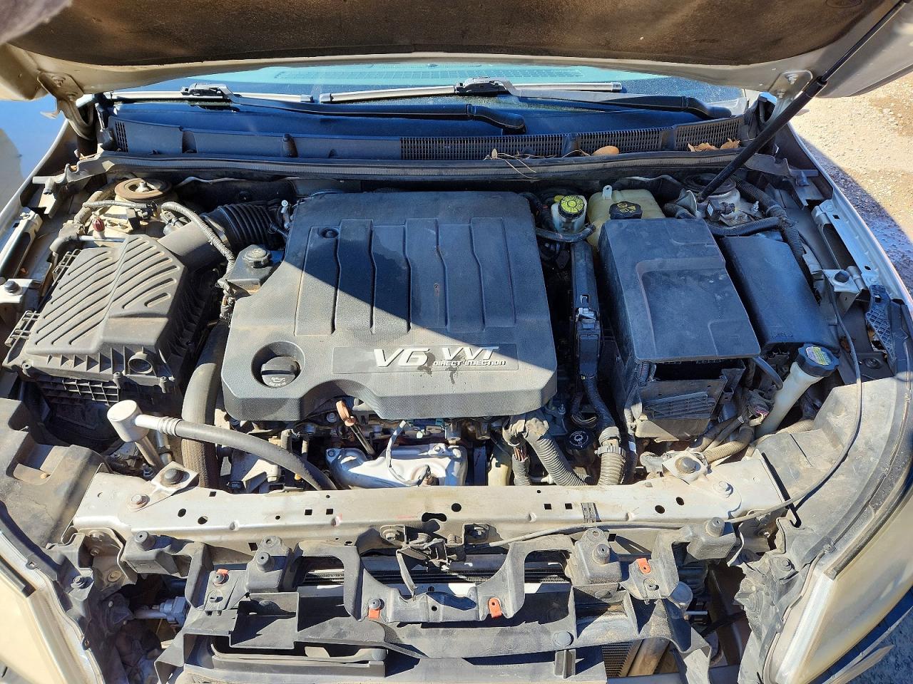 2010 BUICK LACROSSE CXS photo 21