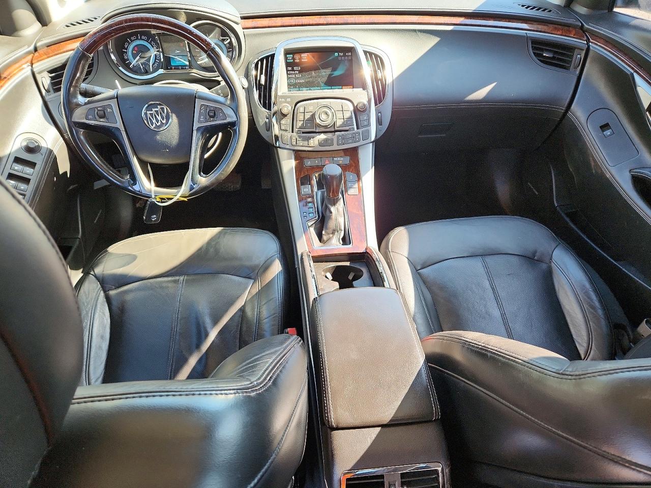 2010 BUICK LACROSSE CXS photo 15