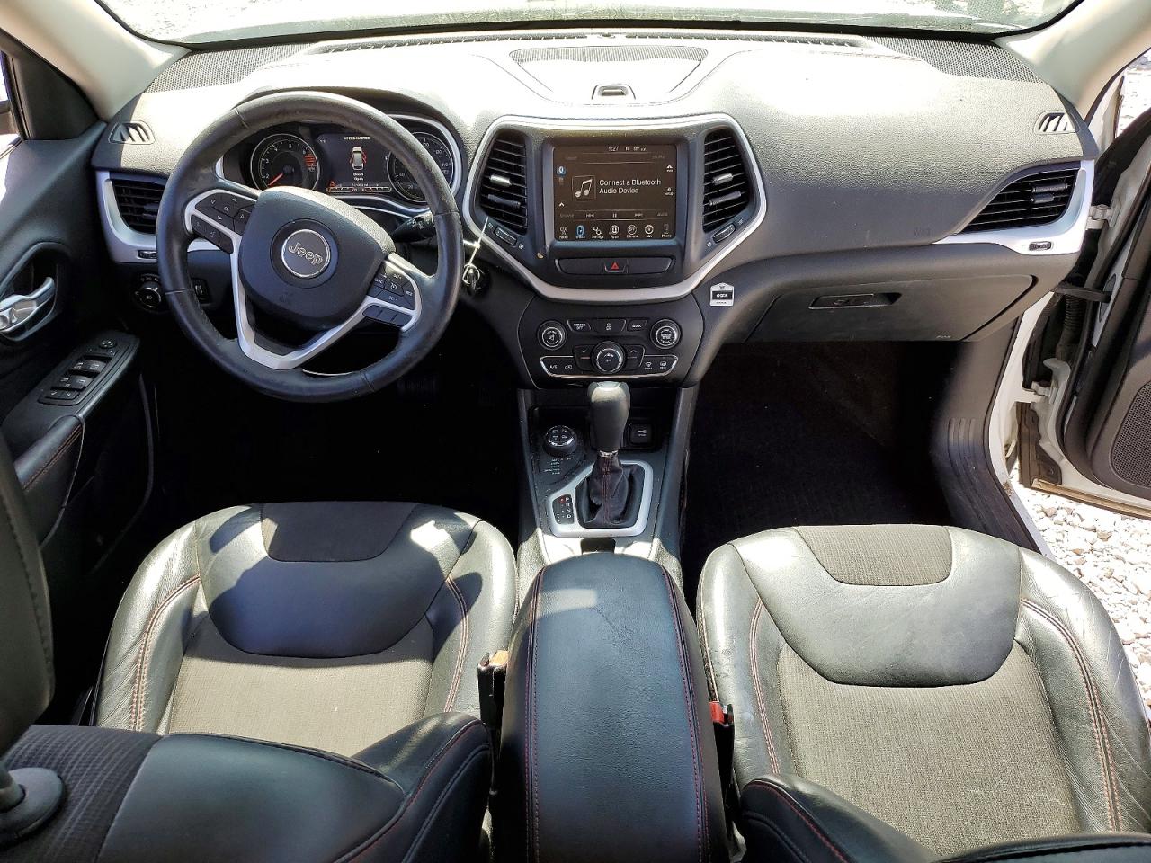 2016 JEEP CHEROKEE TRAILHAWK photo 22