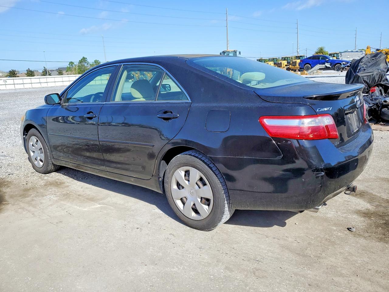 2007 TOYOTA CAMRY LE V6 photo 3