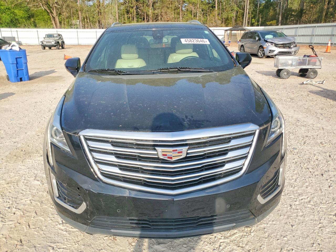 2017 CADILLAC XT5 LUXURY photo 9