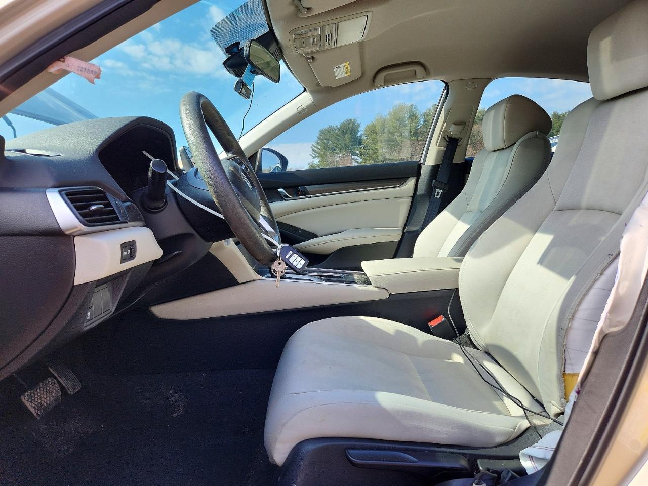 2018 HONDA ACCORD LX photo 7