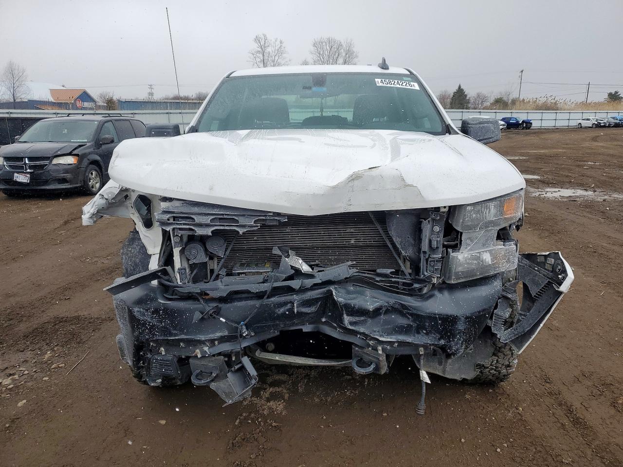 2019 CHEVROLET SILVERADO K1500 photo 5