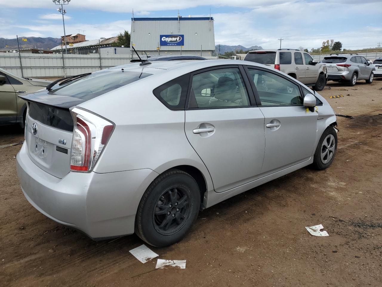 2013 TOYOTA PRIUS photo 5