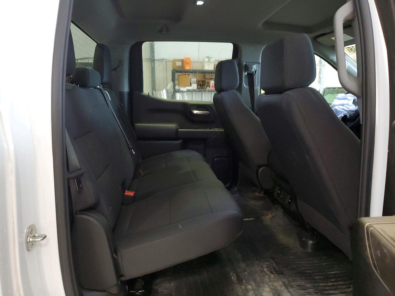 2024 CHEVROLET SILVERADO K1500 photo 19