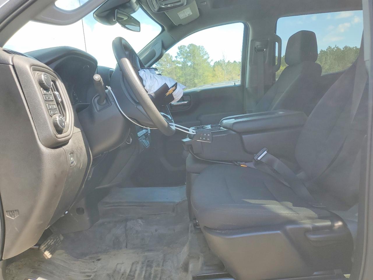 2024 CHEVROLET SILVERADO K1500 photo 13