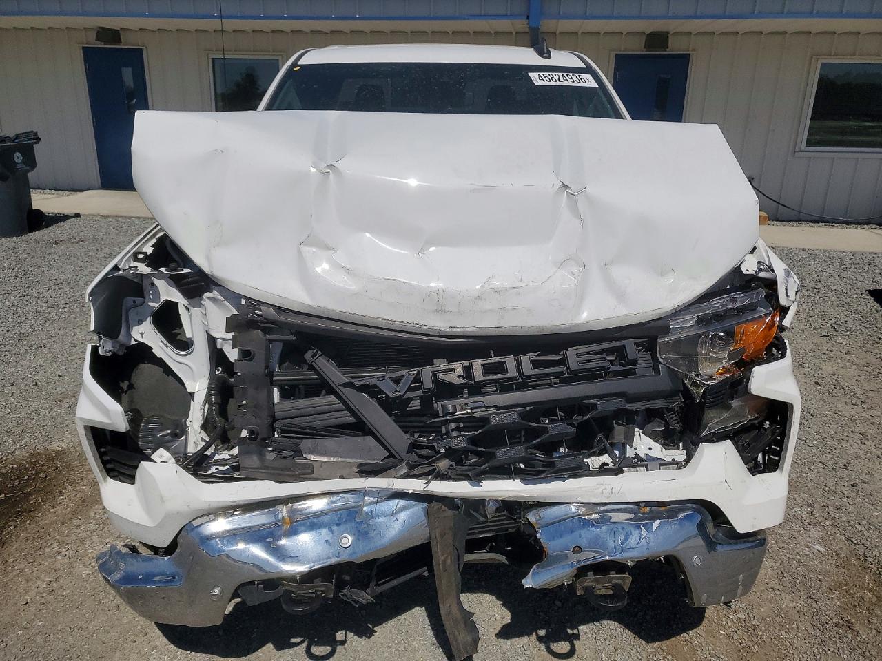 2024 CHEVROLET SILVERADO K1500 photo 21