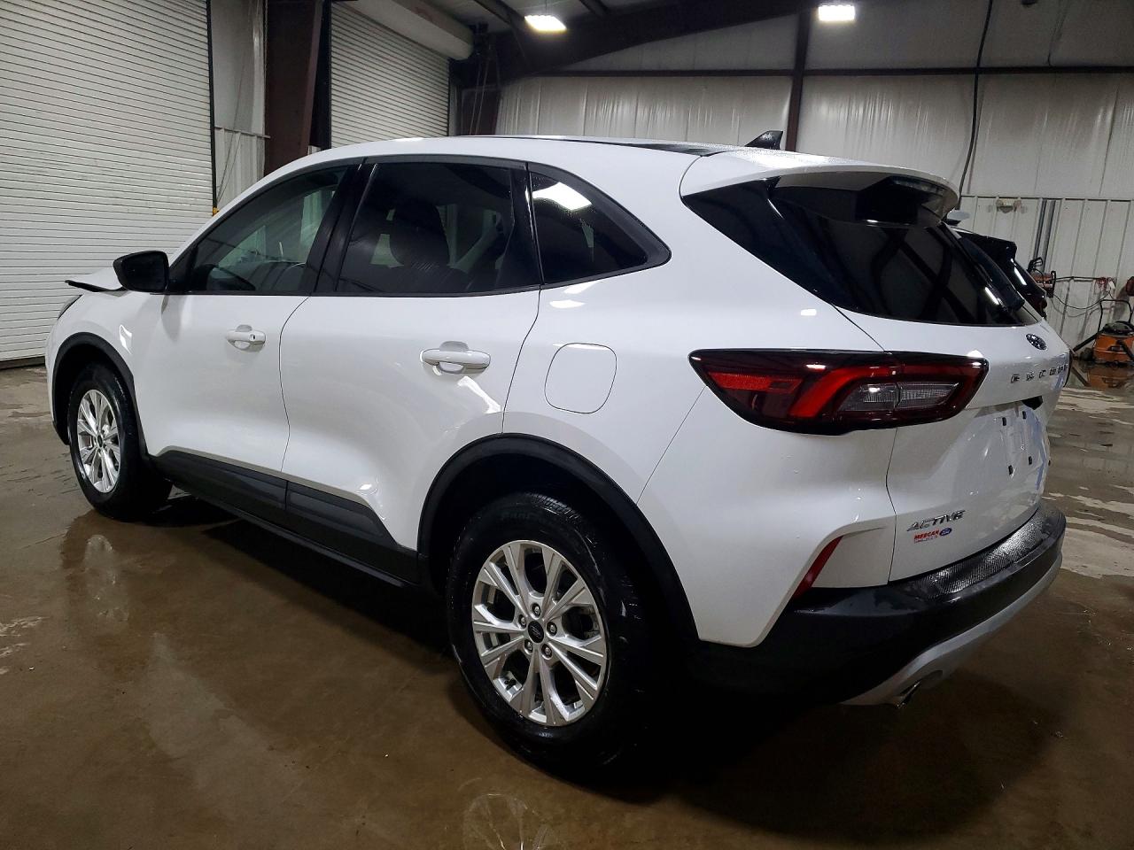 2025 FORD ESCAPE ACTIVE photo 3
