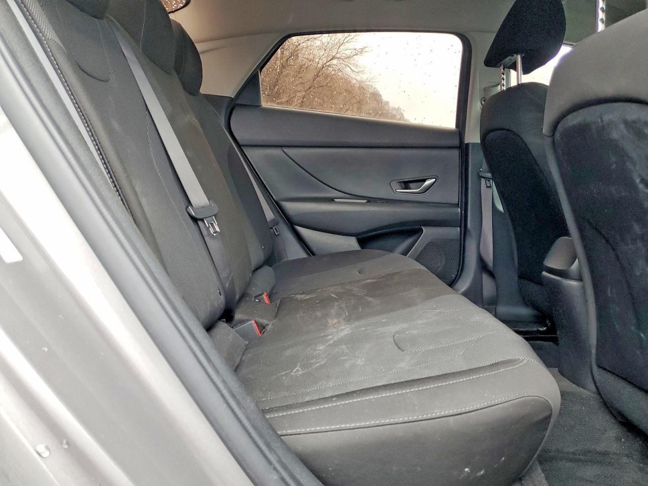 2021 HYUNDAI ELANTRA SE photo 19