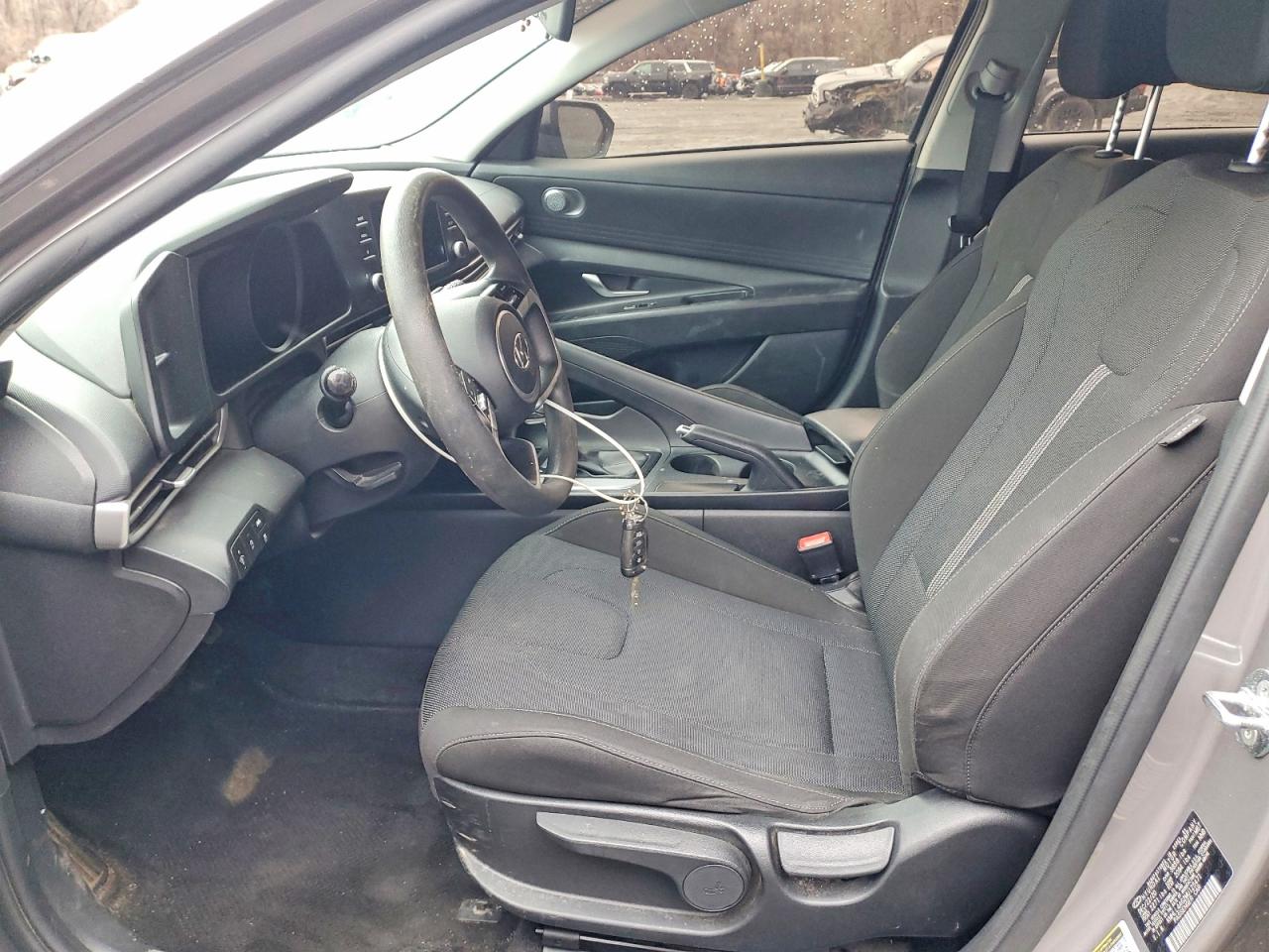 2021 HYUNDAI ELANTRA SE photo 13