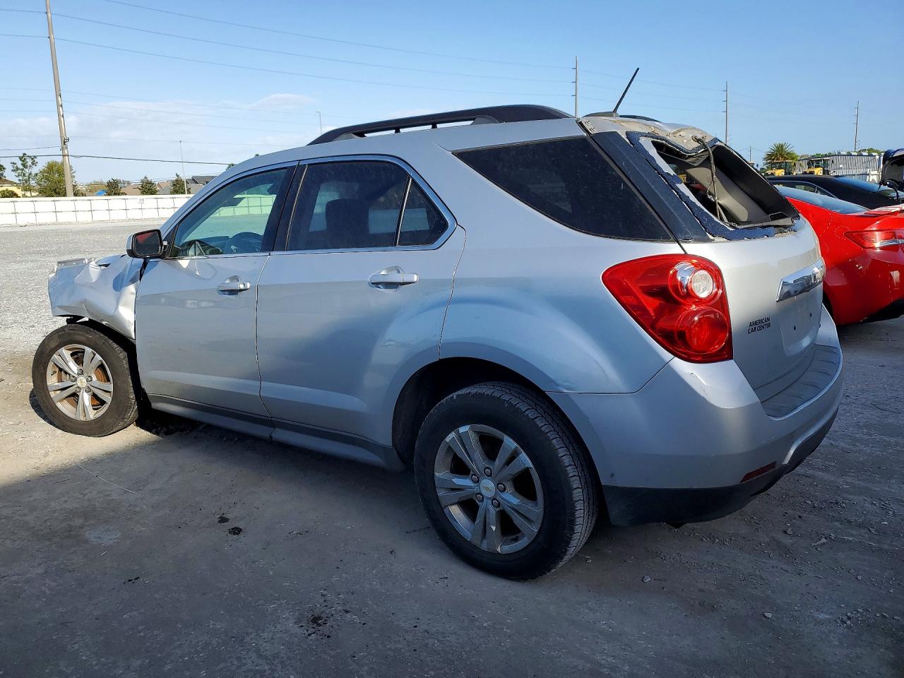 2015 CHEVROLET EQUINOX LT photo 4