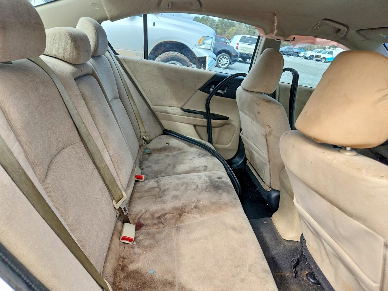 2013 HONDA ACCORD LX photo 19