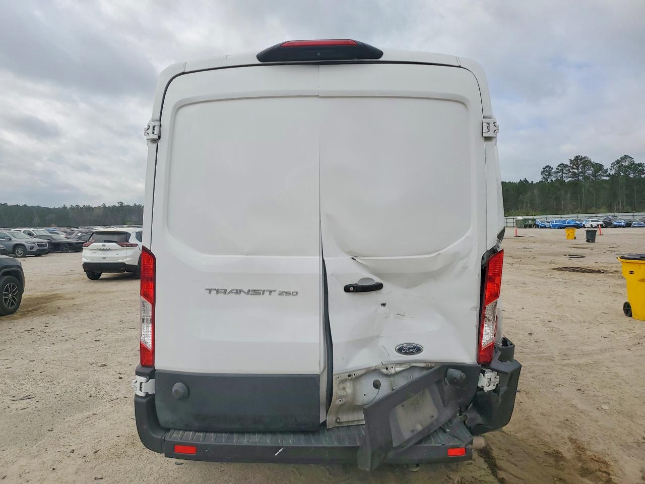 2020 FORD TRANSIT 250 UTILITY / SERVICE VAN photo 16
