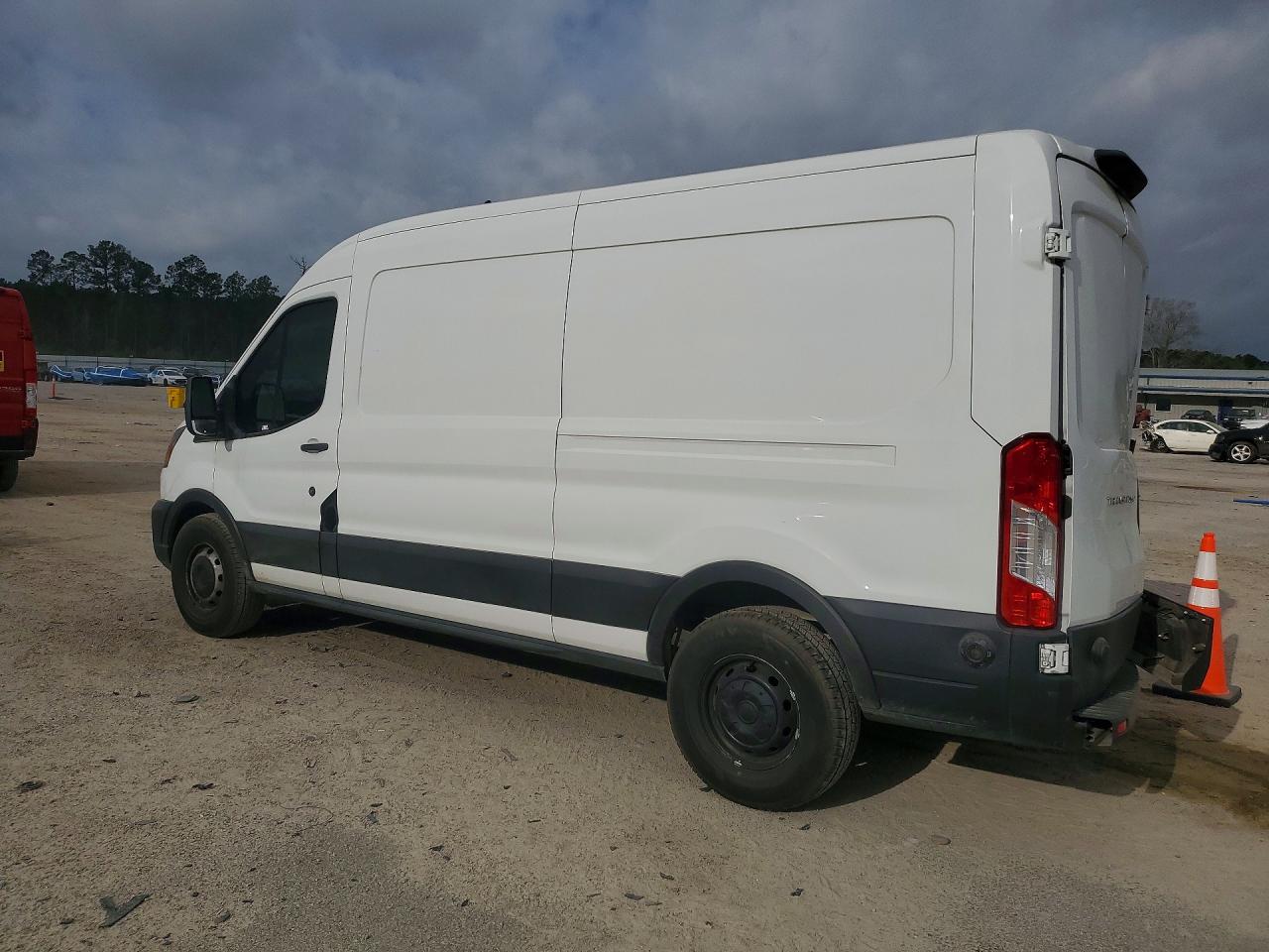 2020 FORD TRANSIT 250 UTILITY / SERVICE VAN photo 4