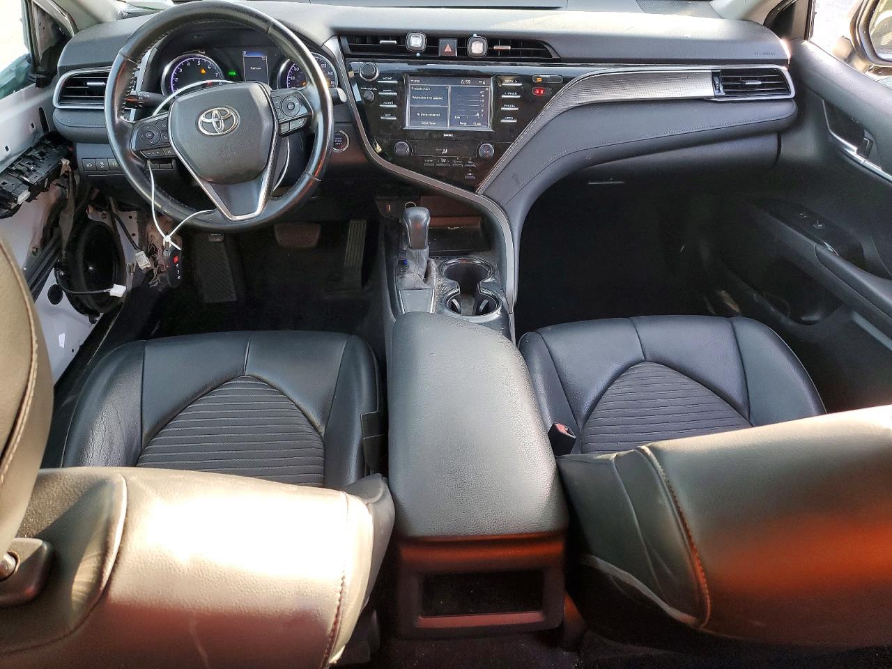 2020 TOYOTA CAMRY photo 22