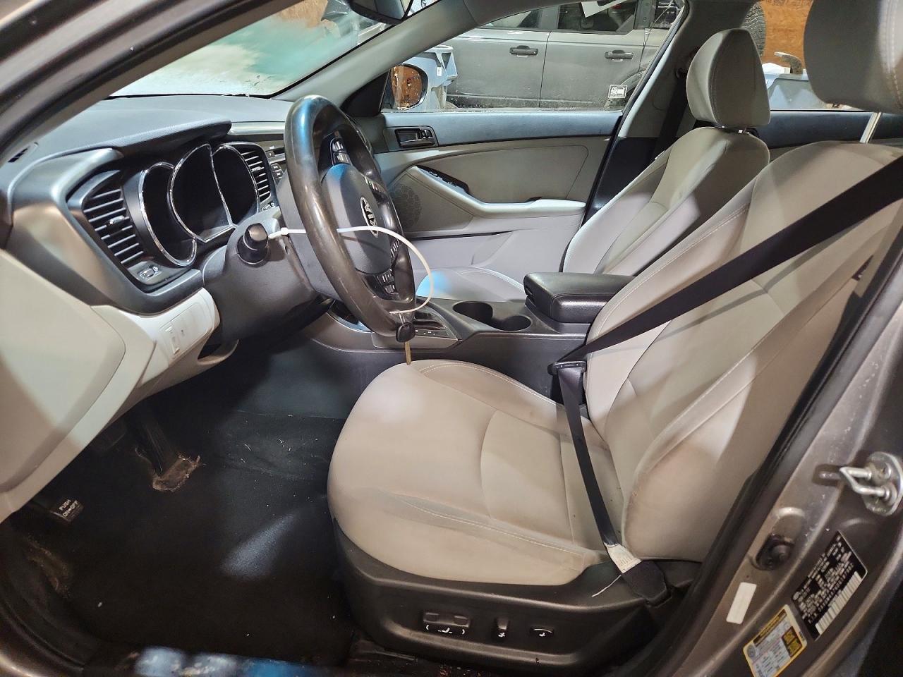 2013 KIA OPTIMA LX photo 13