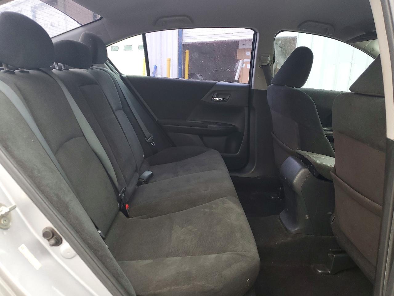 2013 HONDA ACCORD LX photo 10