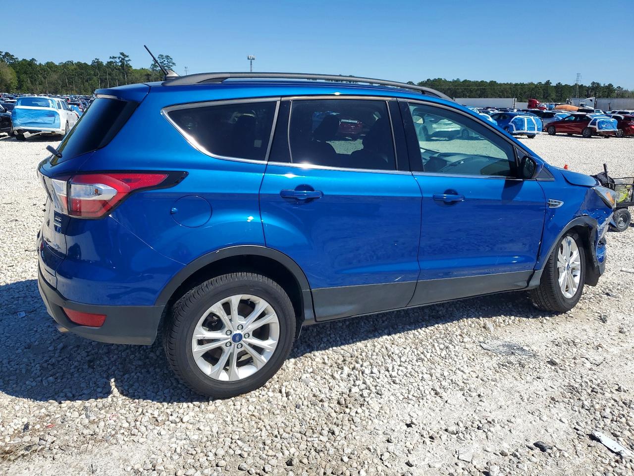 2018 FORD ESCAPE SEL photo 3