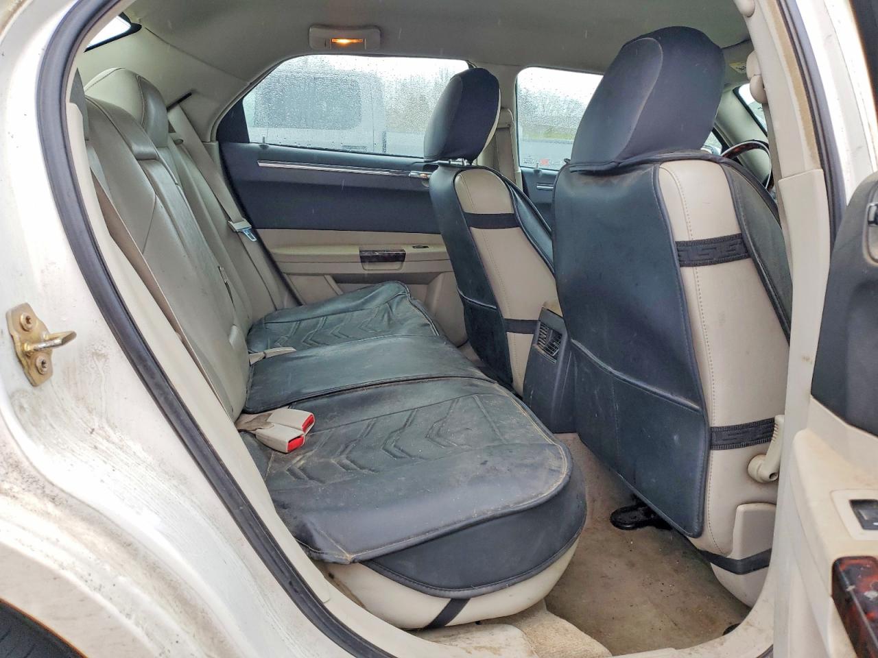 2006 CHRYSLER 300C photo 10