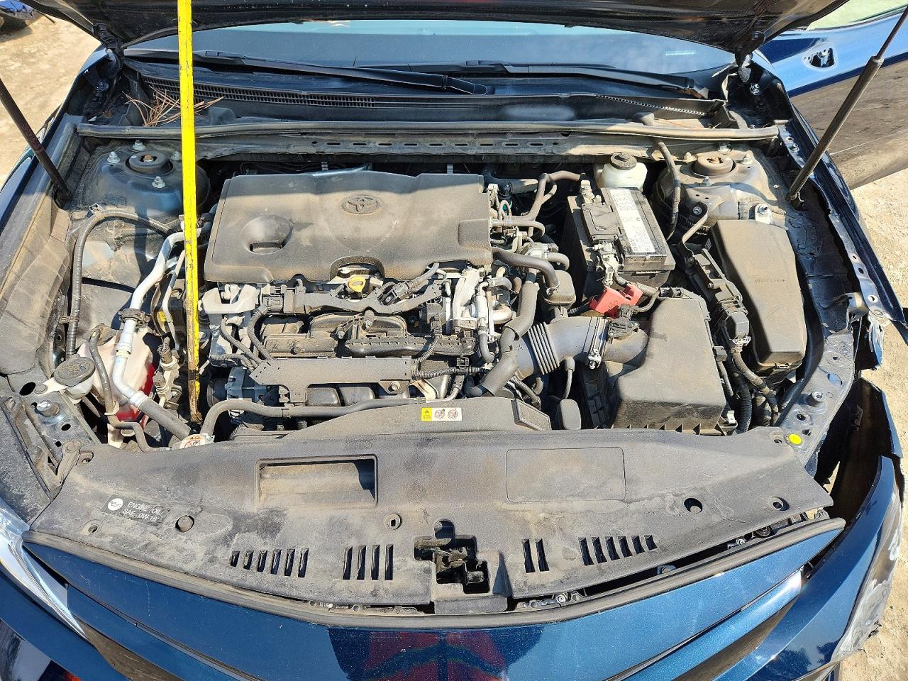 2019 TOYOTA CAMRY LE photo 11