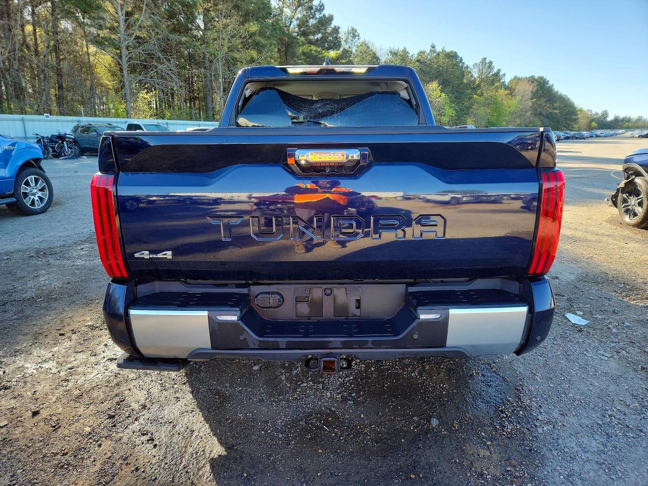 2024 TOYOTA TUNDRA LIMITED photo 11