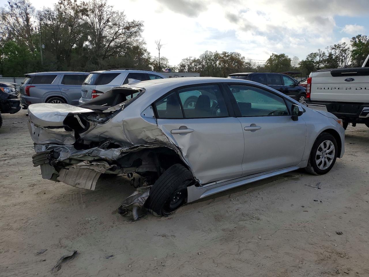 2024 TOYOTA COROLLA LE photo 7