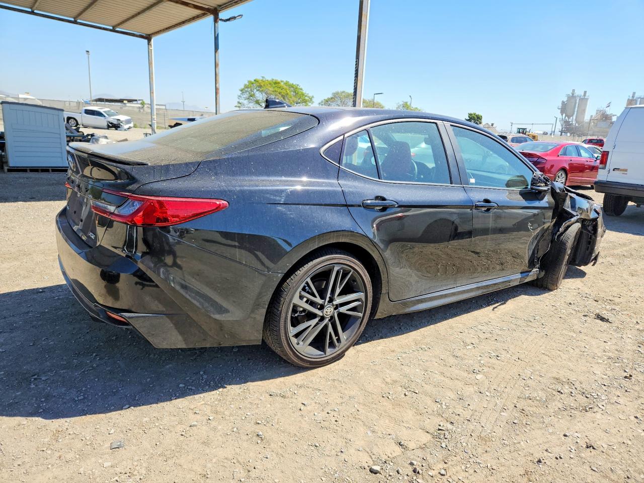 2025 TOYOTA CAMRY XSE photo 9