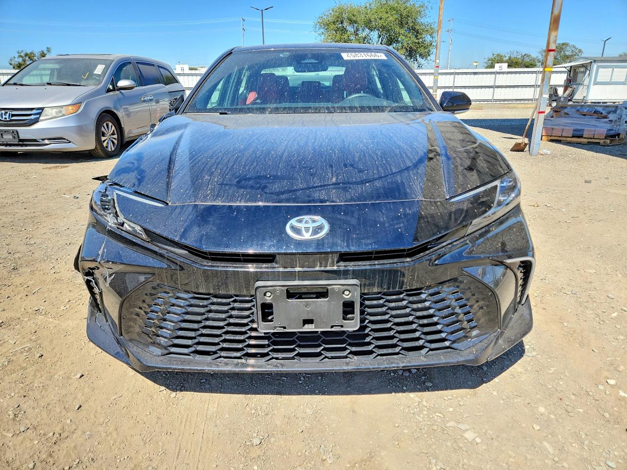 2025 TOYOTA CAMRY XSE photo 17