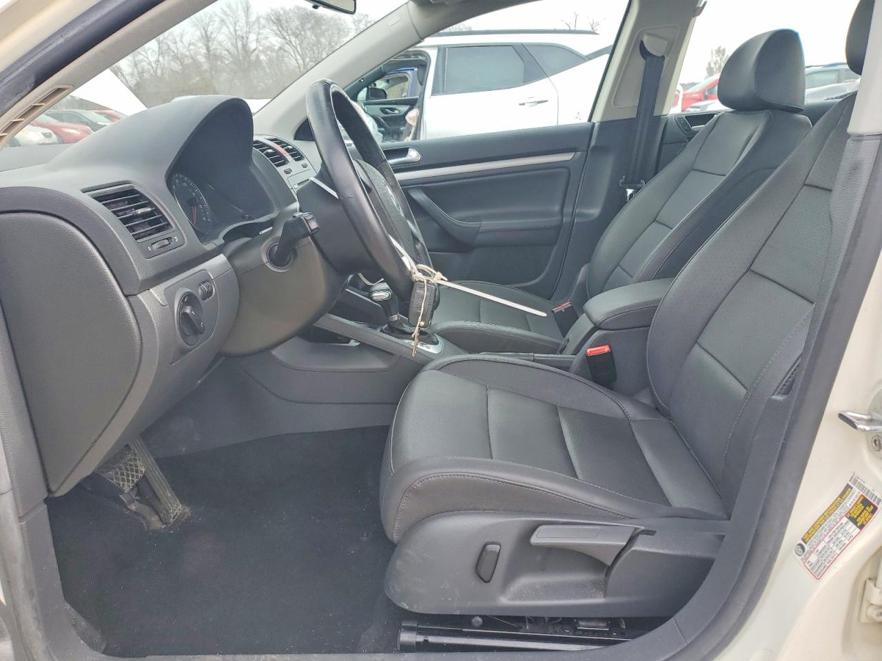 2008 VOLKSWAGEN JETTA SE photo 7