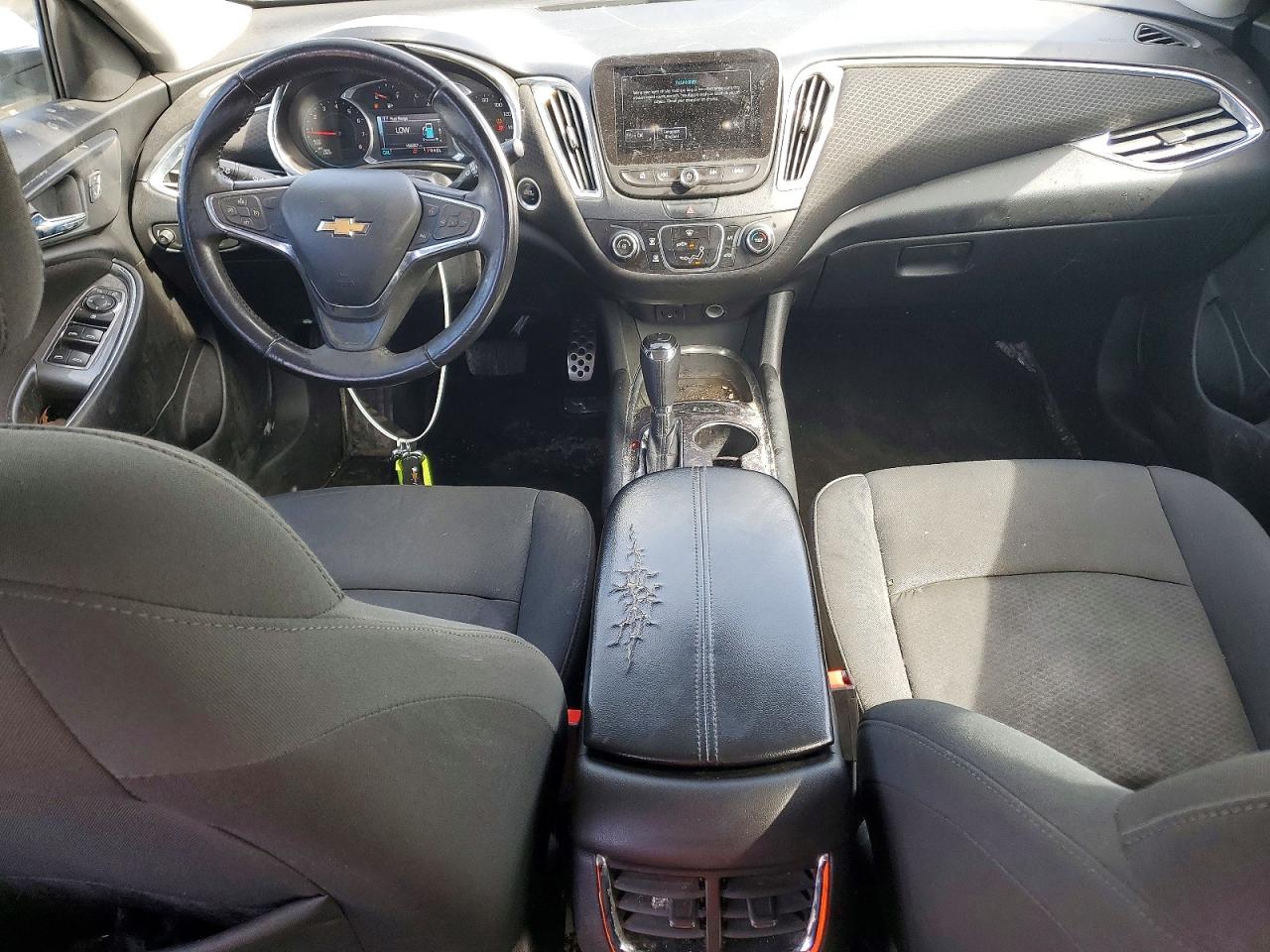 2017 CHEVROLET MALIBU LT photo 15