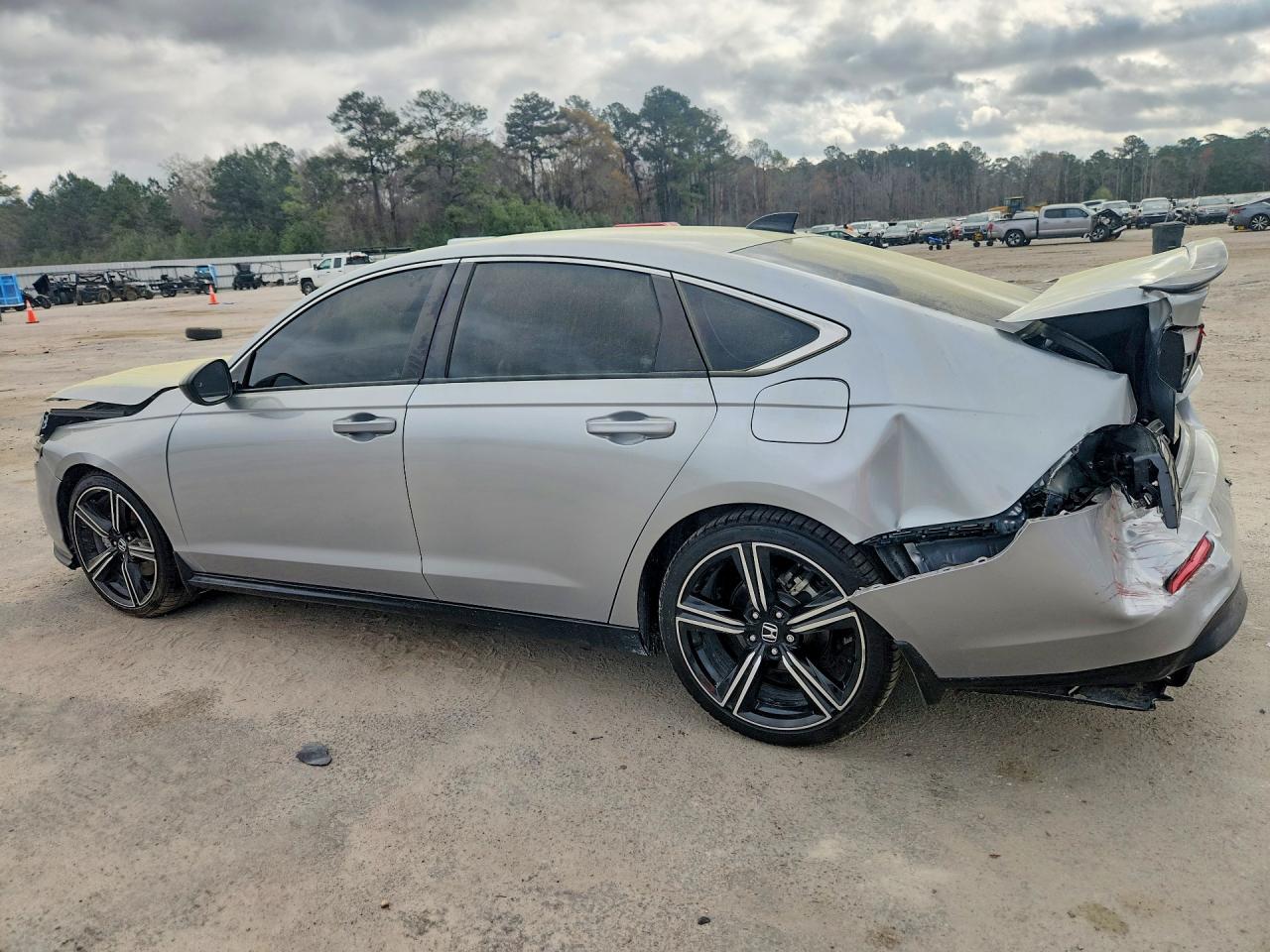 2024 HONDA ACCORD HYBRID SPORT photo 2