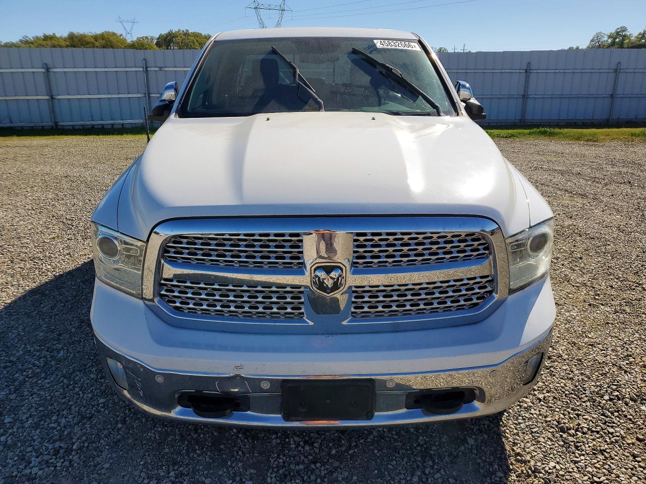 2014 RAM 1500 photo 9