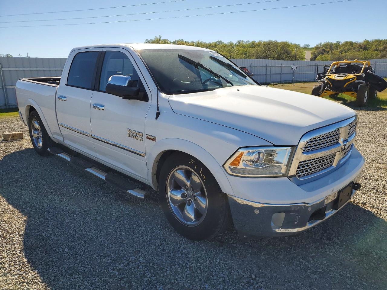 2014 RAM 1500 photo 7