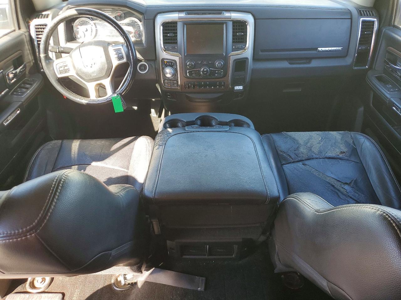 2014 RAM 1500 photo 15