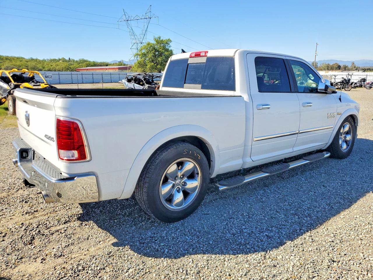 2014 RAM 1500 photo 5