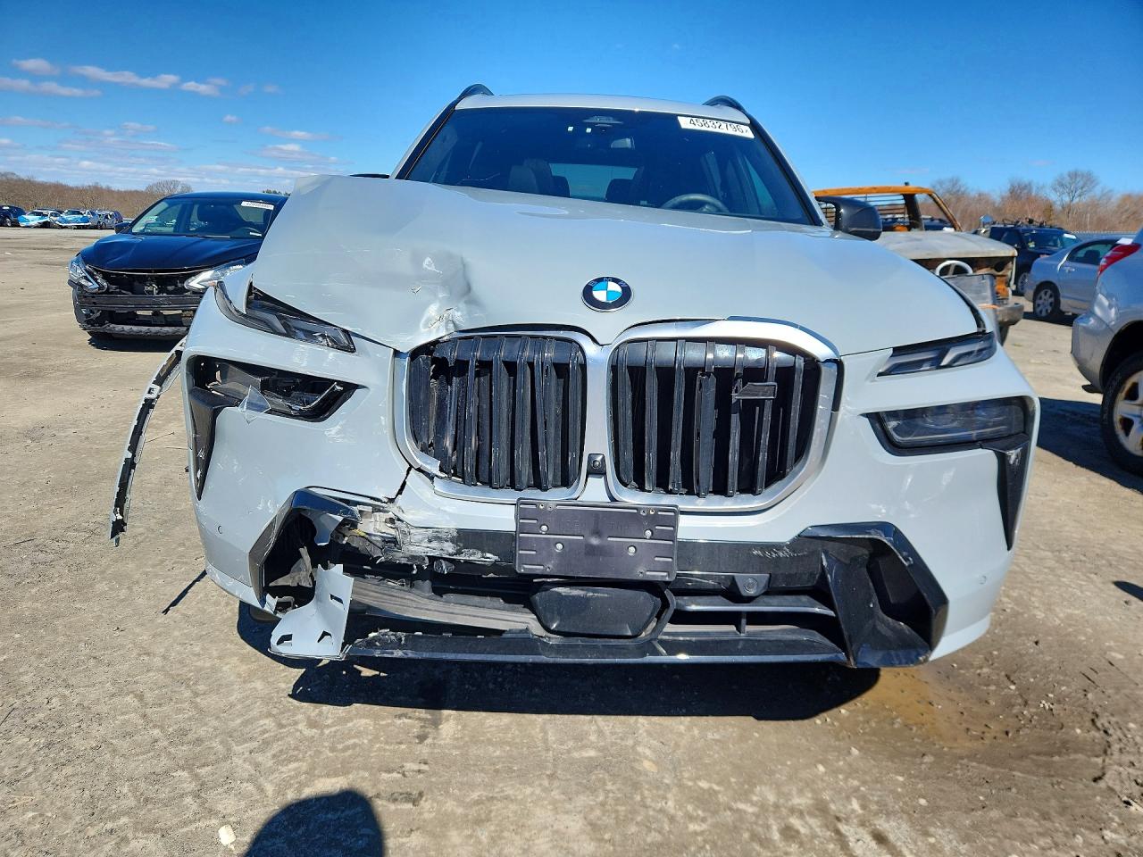 2025 BMW X7 M60I photo 9