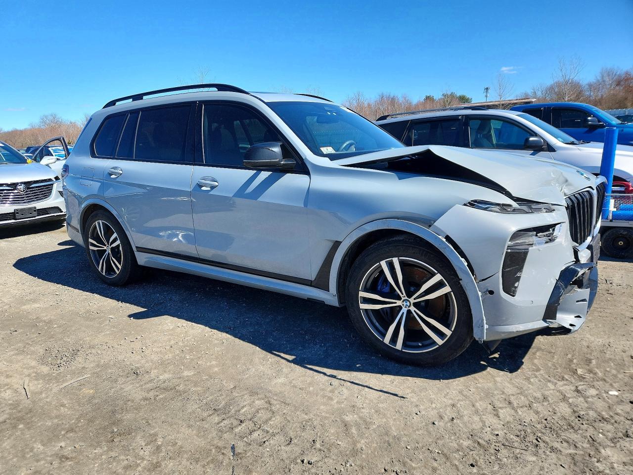2025 BMW X7 M60I photo 7