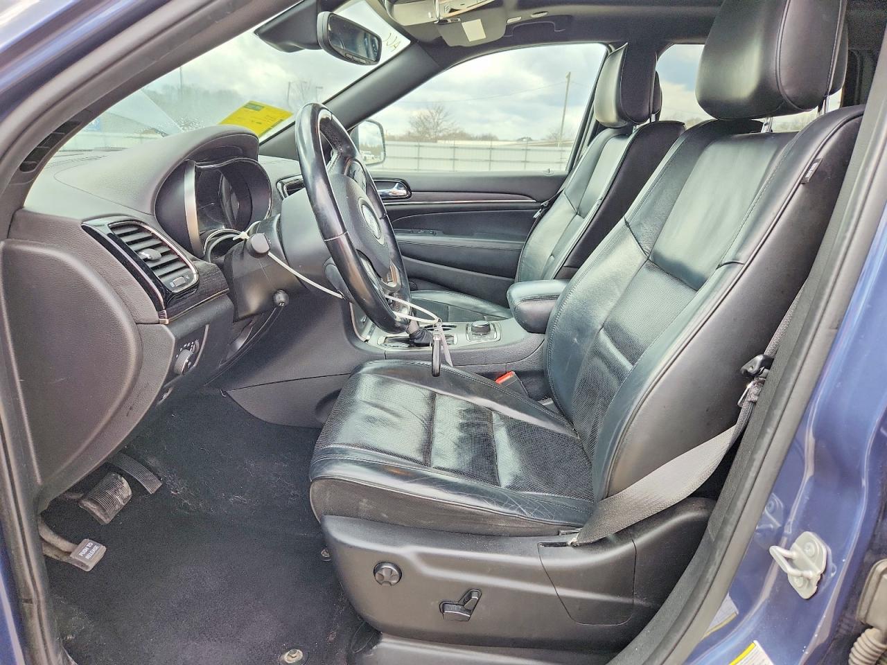 2020 JEEP GRAND CHEROKEE OVERLAND photo 7
