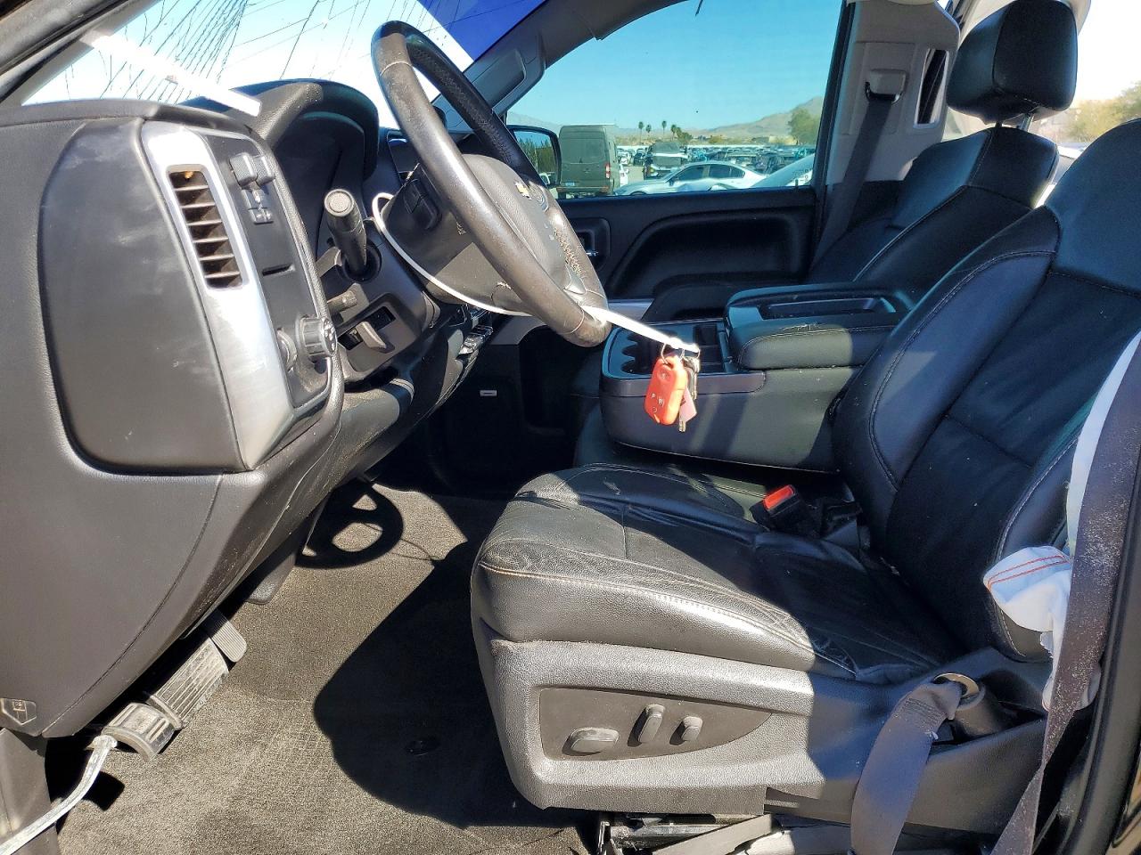 2015 CHEVROLET SILVERADO C1500 LT photo 7