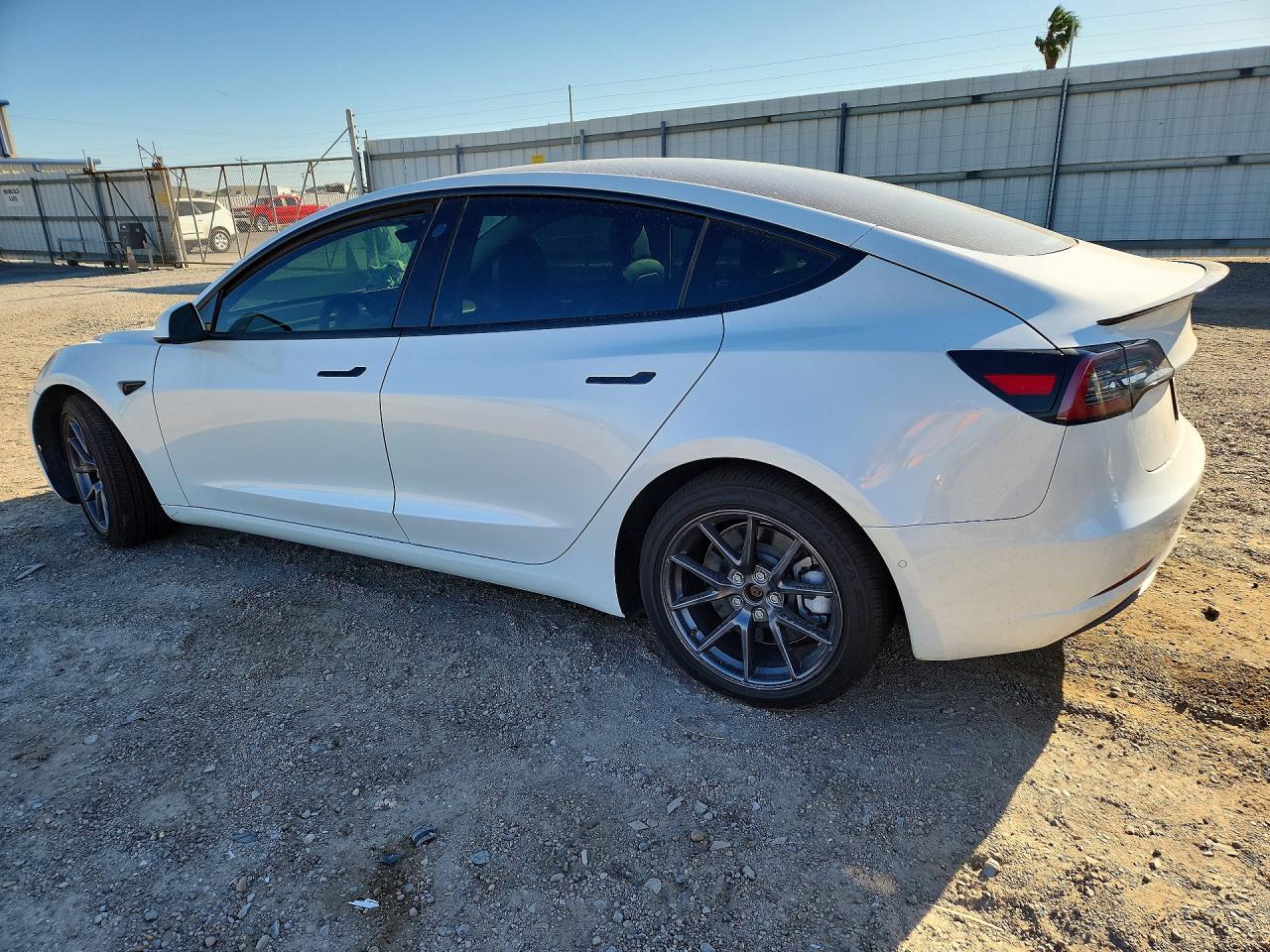 2021 TESLA MODEL 3 photo 3