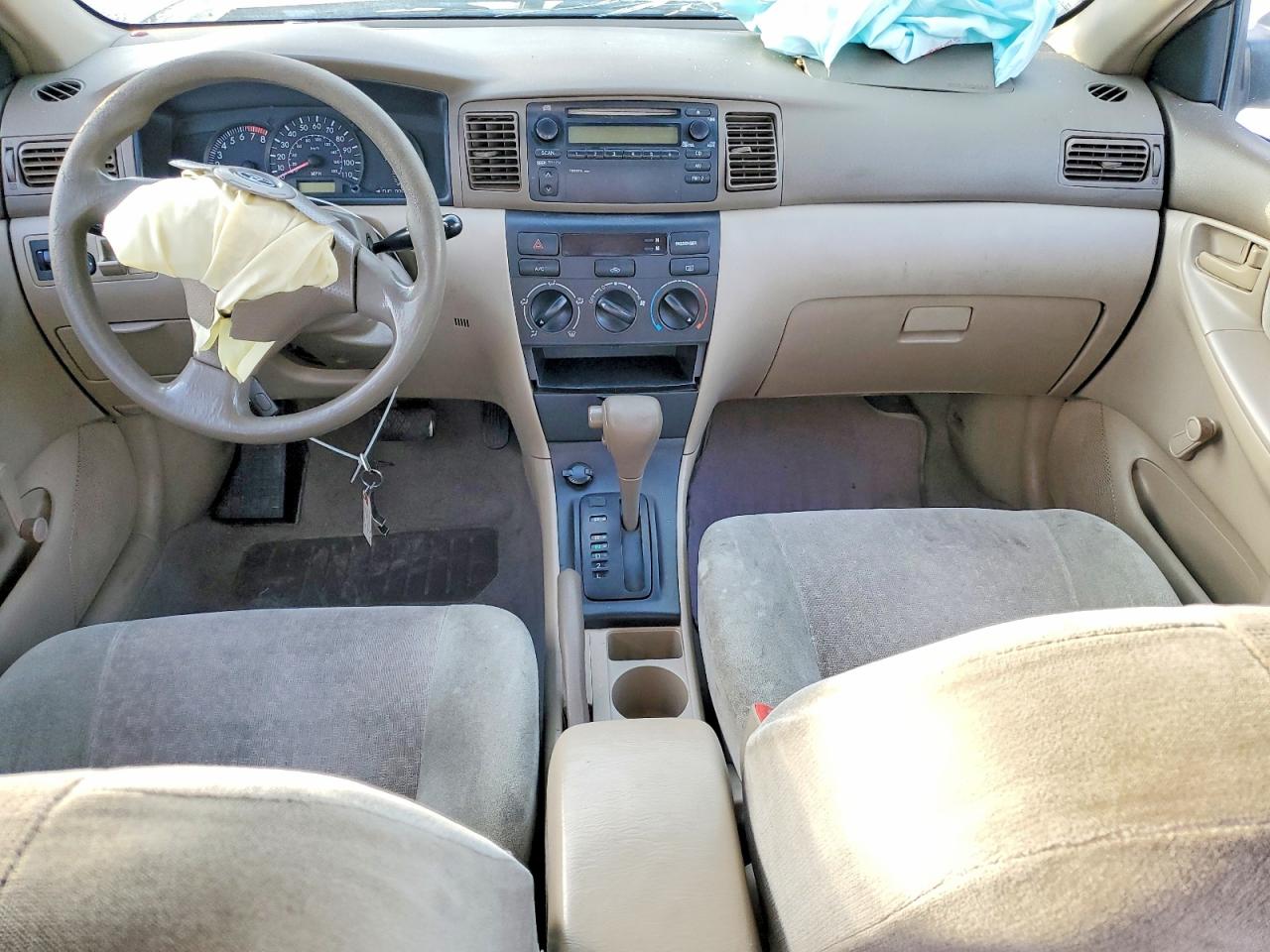 2004 TOYOTA COROLLA CE photo 15