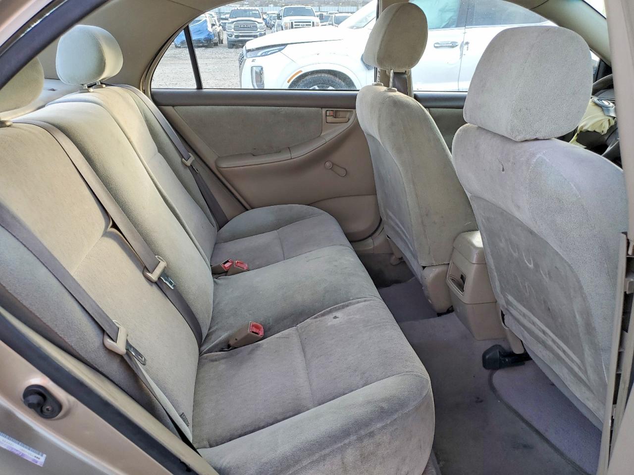 2004 TOYOTA COROLLA CE photo 19