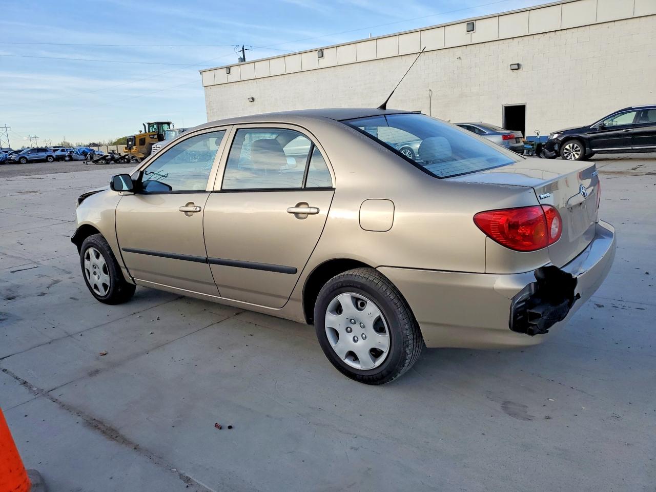 2004 TOYOTA COROLLA CE photo 3