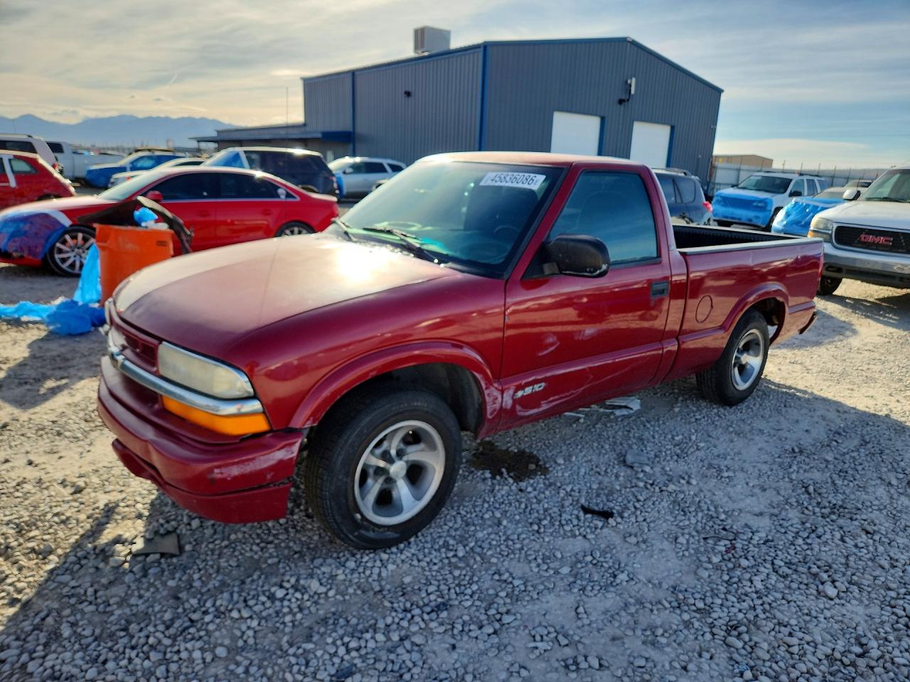 2000 CHEVROLET S TRUCK