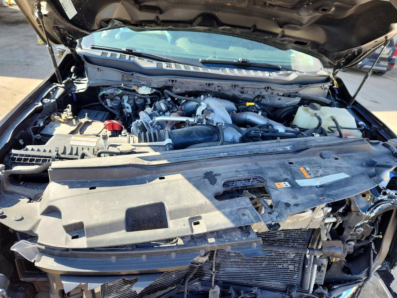 2024 FORD F350 SUPER DUTY photo 31