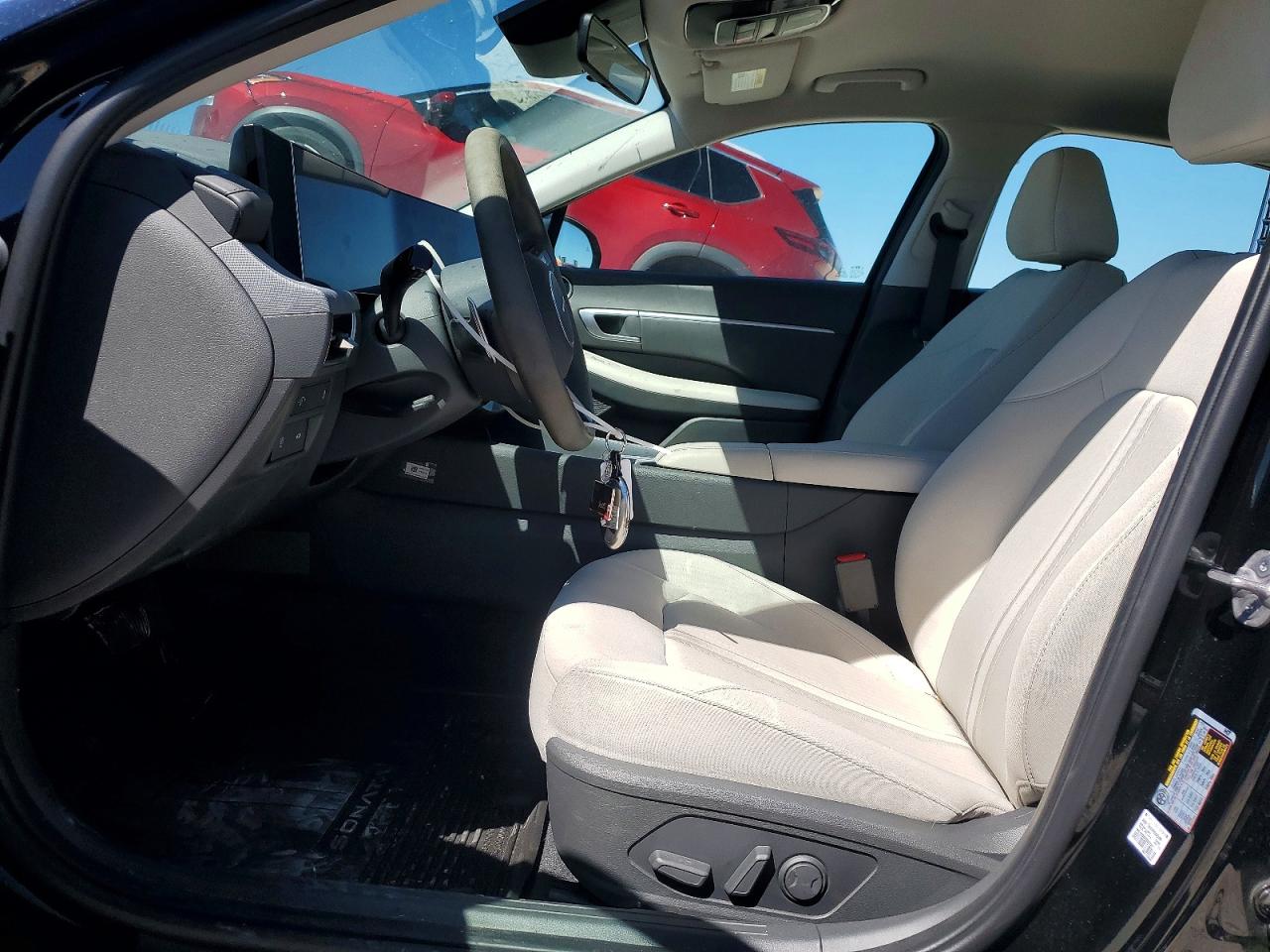 2024 HYUNDAI SONATA SEL photo 7