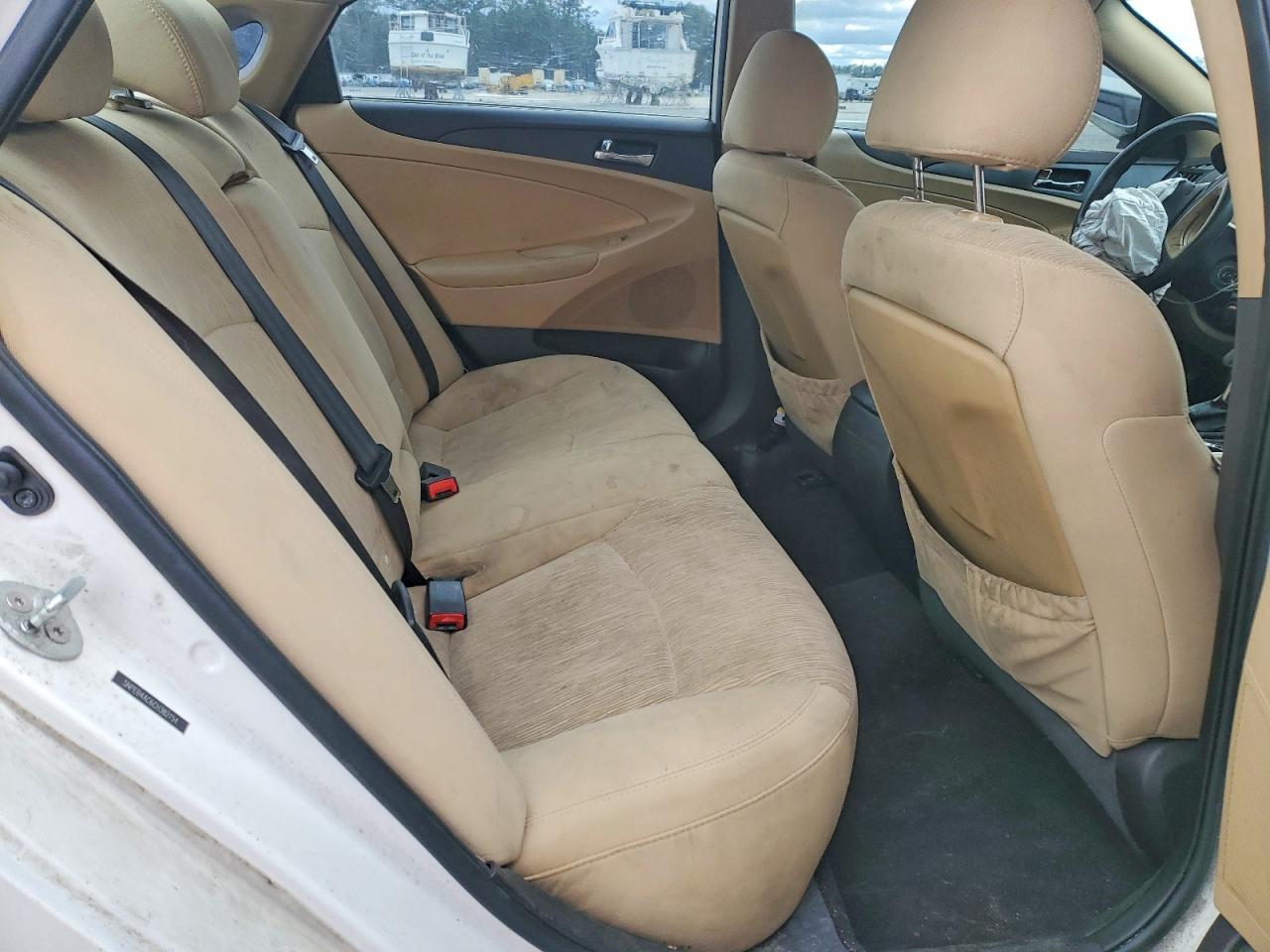 2012 HYUNDAI SONATA GLS photo 19