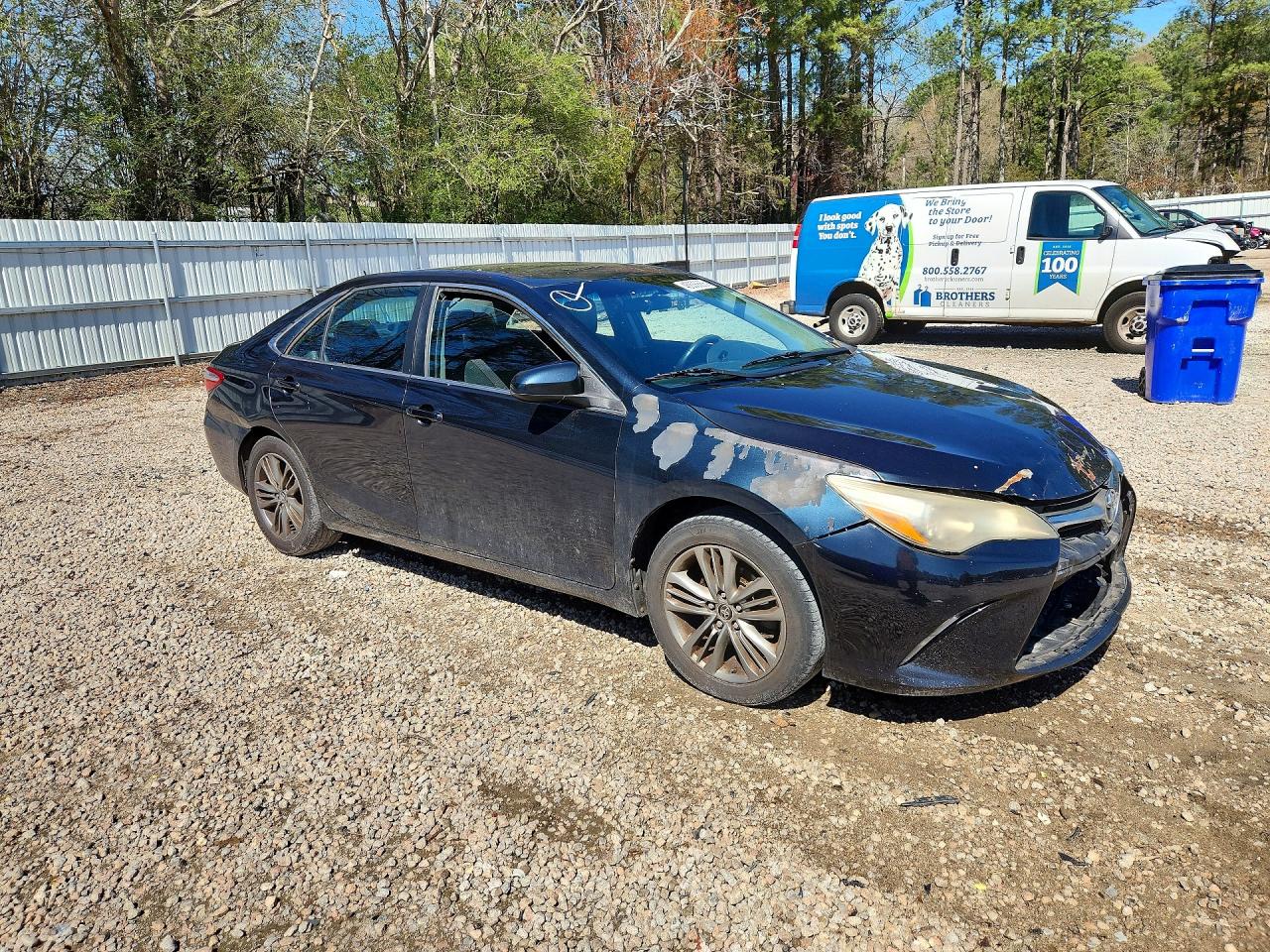 2016 TOYOTA CAMRY SE photo 7