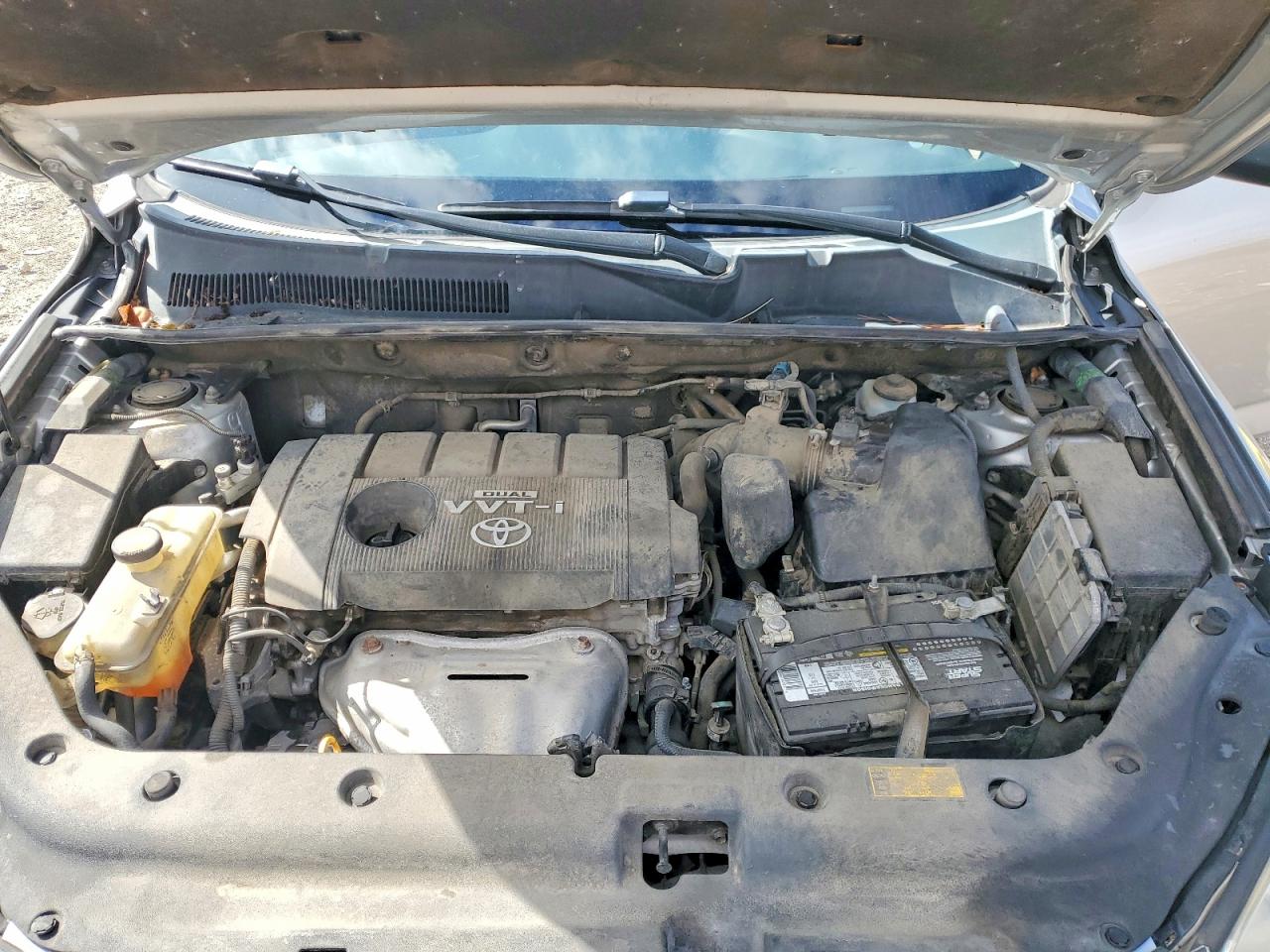 2011 TOYOTA RAV4 BASE photo 12